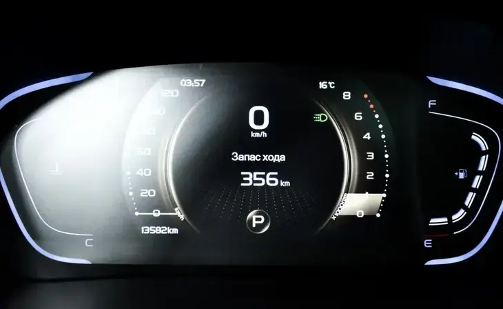 Geely Coolray - Фото 9