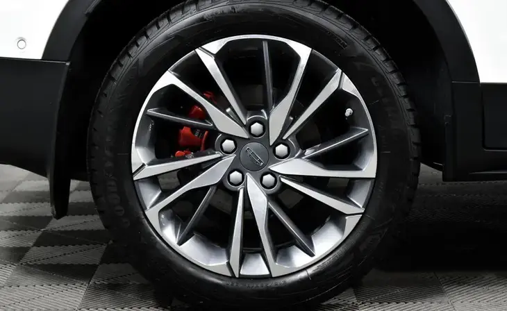 Geely Coolray - Фото 5