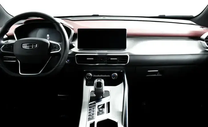Geely Coolray - Фото 7