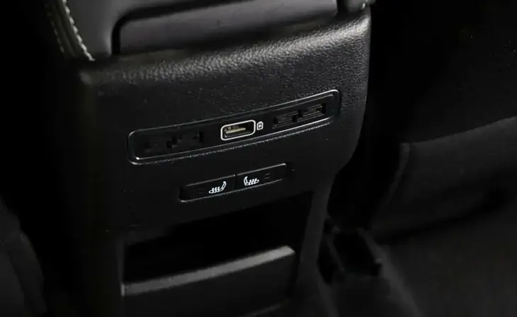Geely Coolray - Фото 18