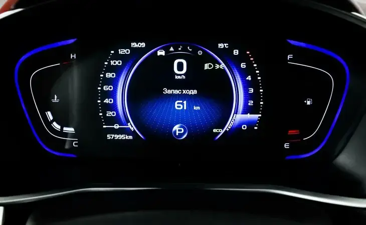 Geely Coolray - Фото 10