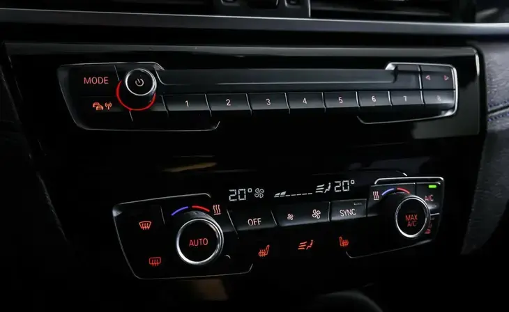 BMW X1 - Фото 12