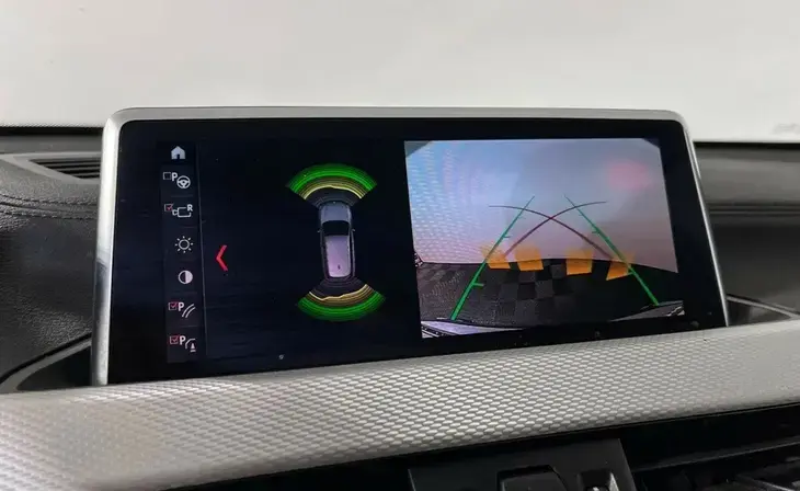 BMW X1 - Фото 8
