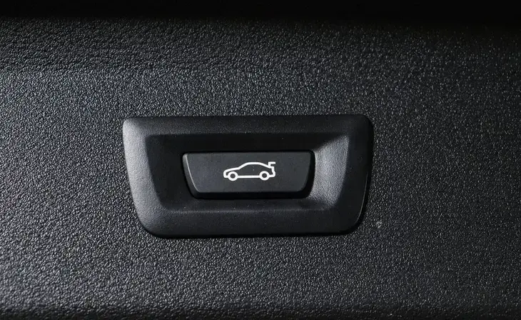 BMW X1 - Фото 10