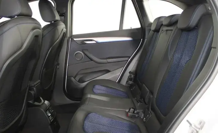 BMW X1 - Фото 6