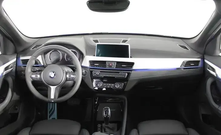 BMW X1 - Фото 6