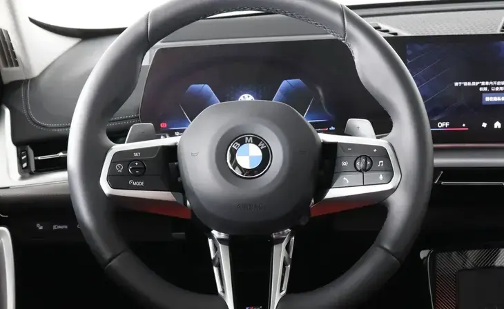BMW X1 - Фото 13
