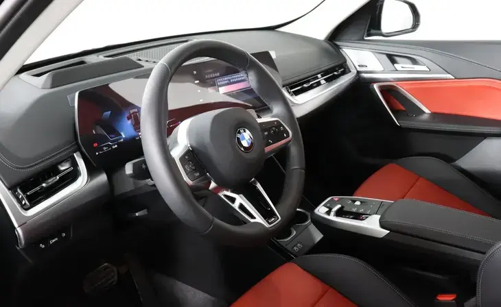 BMW X1 - Фото 14