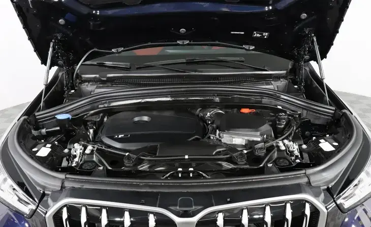 BMW X1 - Фото 1
