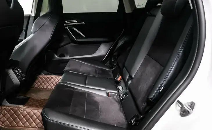 BMW X1 - Фото 9
