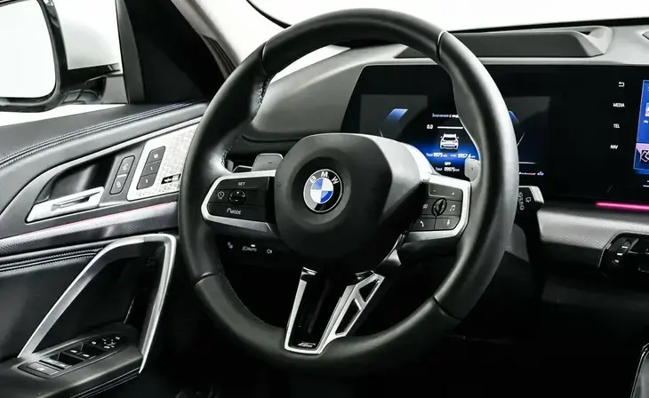 BMW X1 - Фото 13