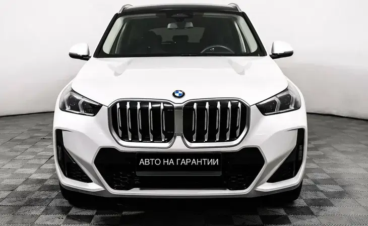 BMW X1 - Фото 1