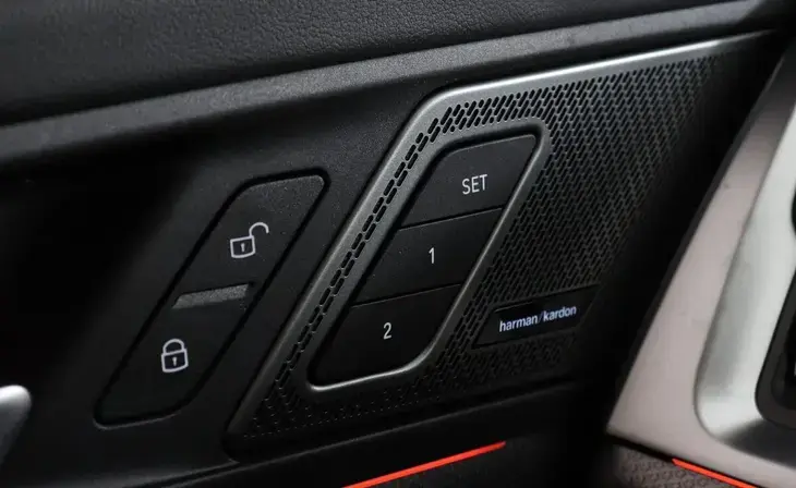 BMW X1 - Фото 17