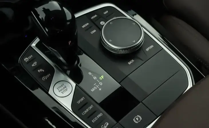 BMW X4 - Фото 12