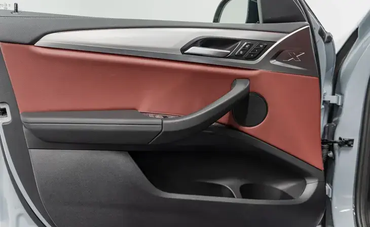 BMW X4 - Фото 13