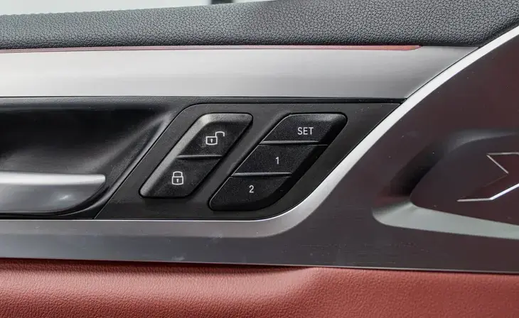 BMW X4 - Фото 18