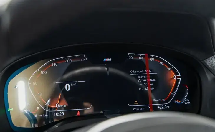 BMW X4 - Фото 18