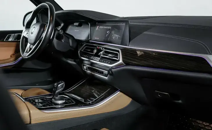 BMW X5 - Фото 10