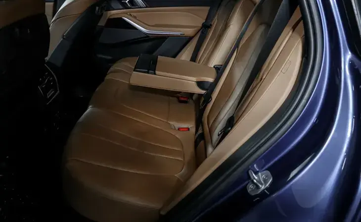 BMW X5 - Фото 16
