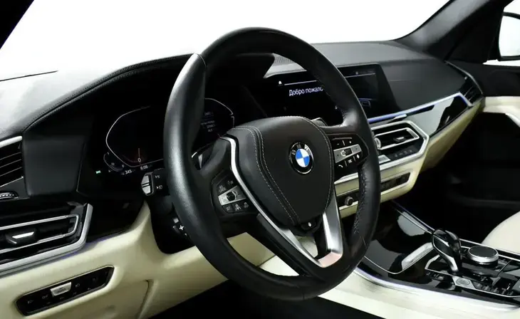 BMW X5 - Фото 13