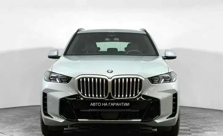 BMW X5 - Фото 1