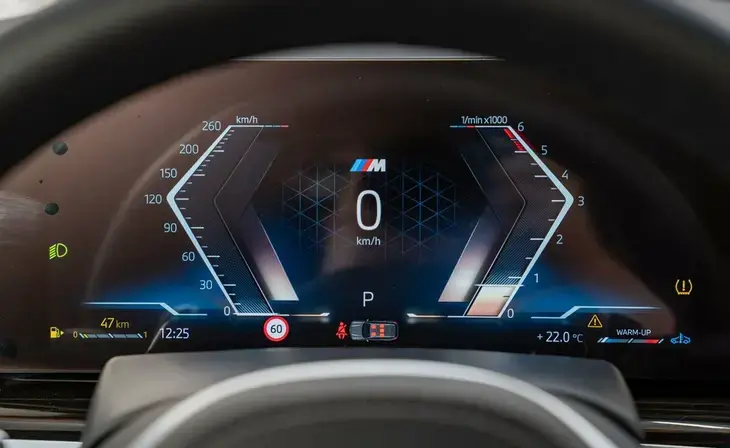 BMW X5 - Фото 12