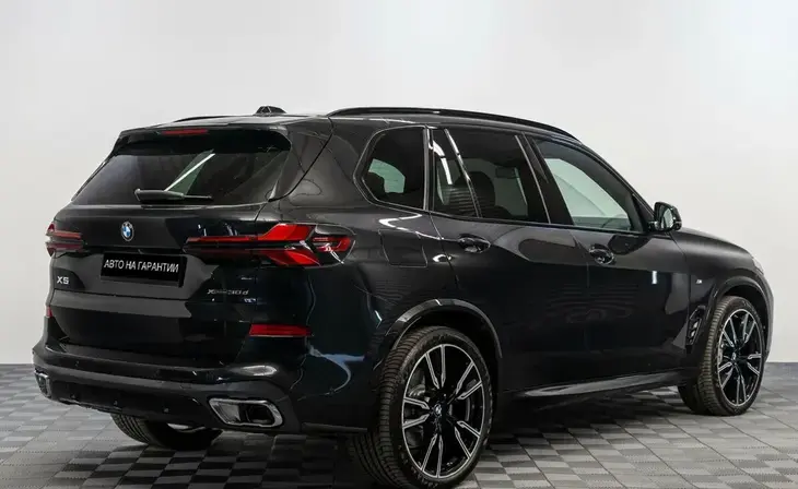 BMW X5 - Фото 1