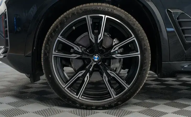 BMW X5 - Фото 6
