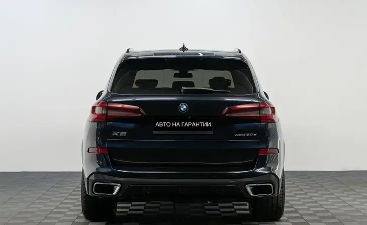 BMW X5 - Фото 2