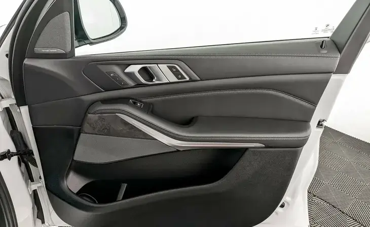 BMW X5 - Фото 16