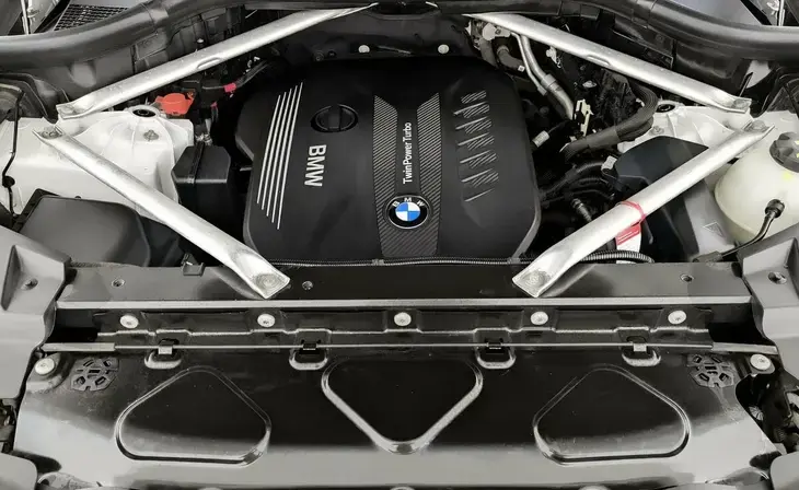 BMW X5 - Фото 7
