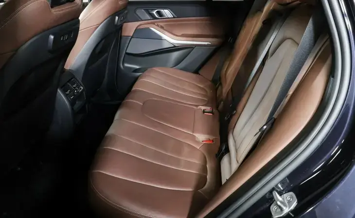 BMW X5 - Фото 15