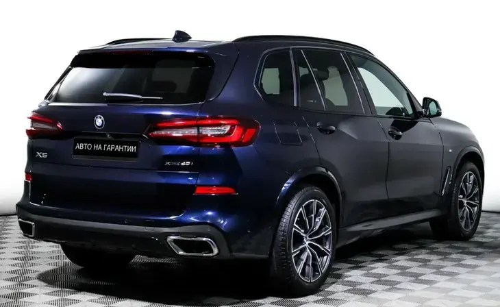 BMW X5 - Фото 2