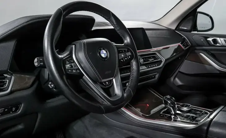 BMW X5 - Фото 6