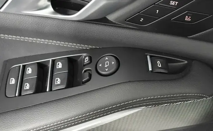 BMW X5 - Фото 12