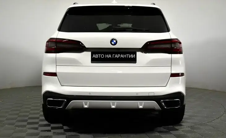 BMW X5 - Фото 1