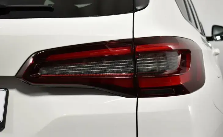 BMW X5 - Фото 4