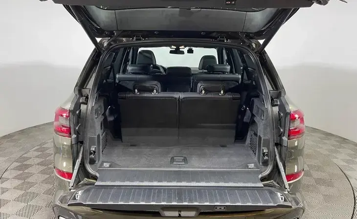 BMW X5 - Фото 1
