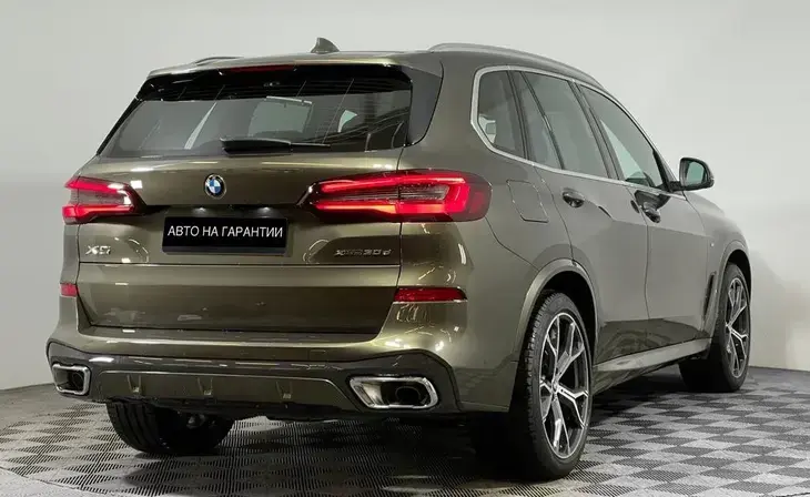 BMW X5 - Фото 2