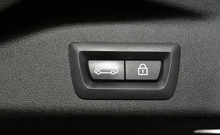 BMW X5 - Фото 10