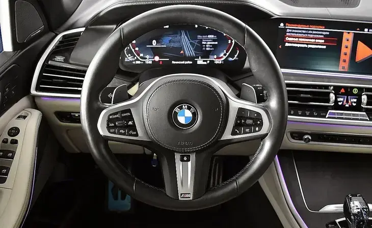 BMW X5 - Фото 13