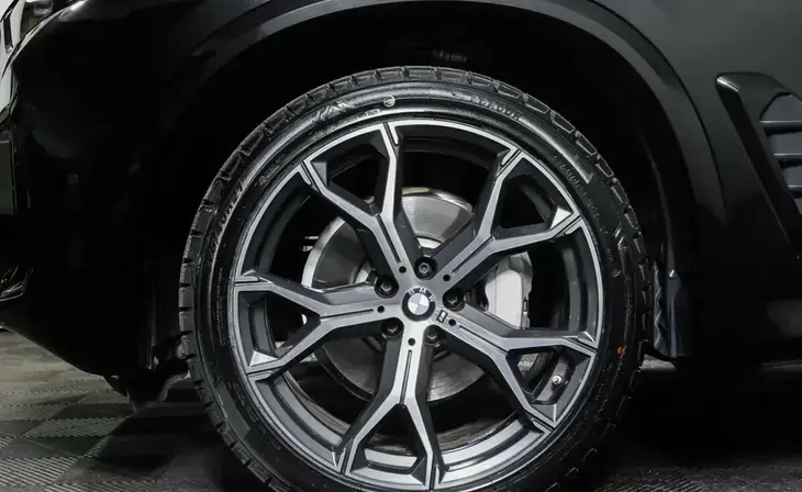 BMW X5 - Фото 23