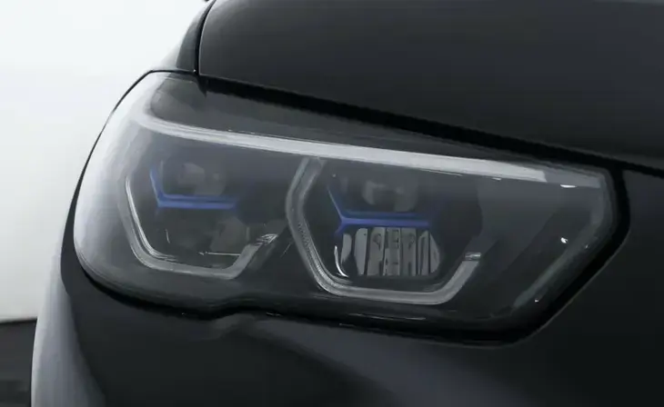 BMW X5 - Фото 13