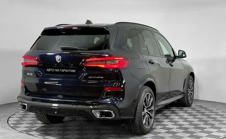 BMW X5 - Фото 1