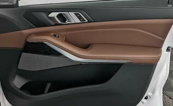 BMW X5 - Фото 9