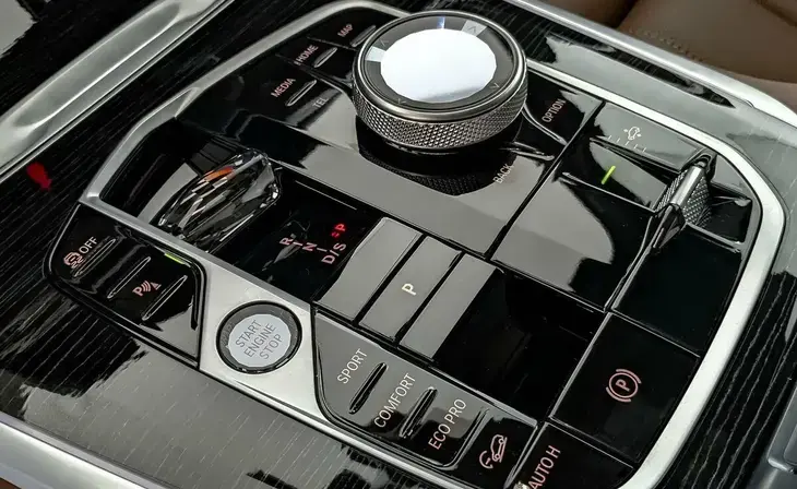 BMW X5 - Фото 15