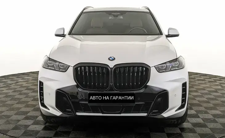 BMW X5 - Фото 1