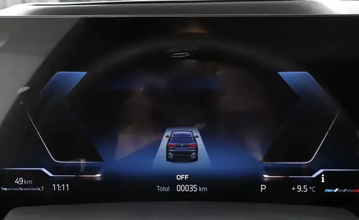 BMW X5 - Фото 10