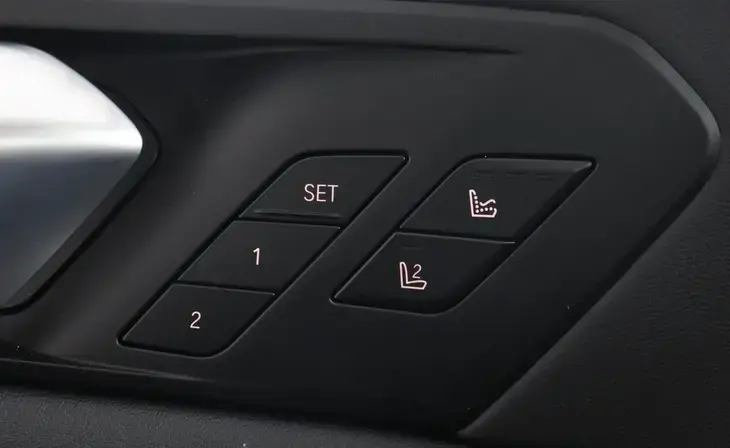 BMW X5 - Фото 15