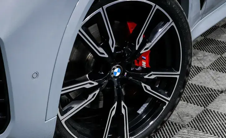 BMW X5 - Фото 5